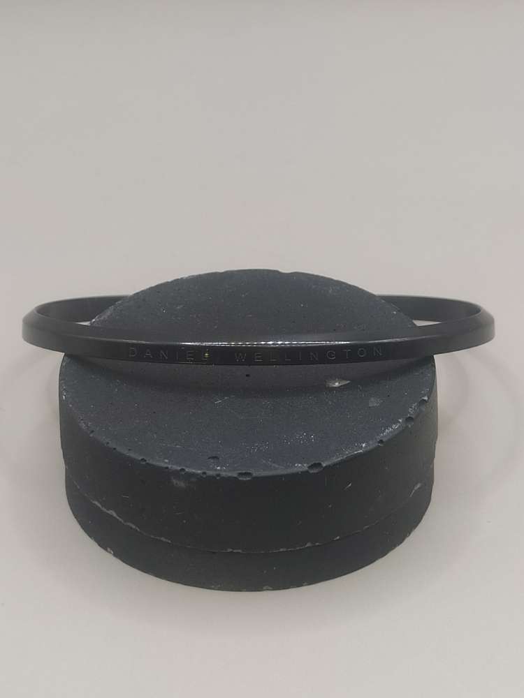 بنگل مشکی