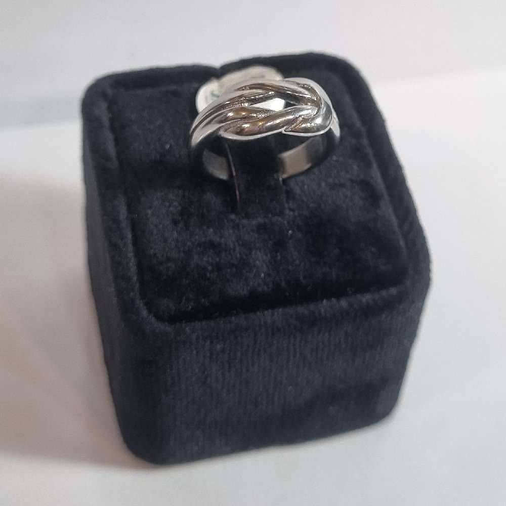 انگشتر زنانه طرح گره استیل نقره ای