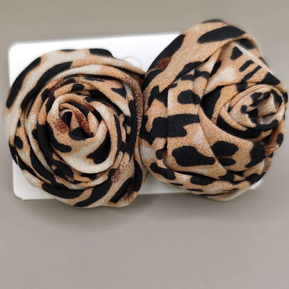 گوشواره گل پارچه ای پلنگی
